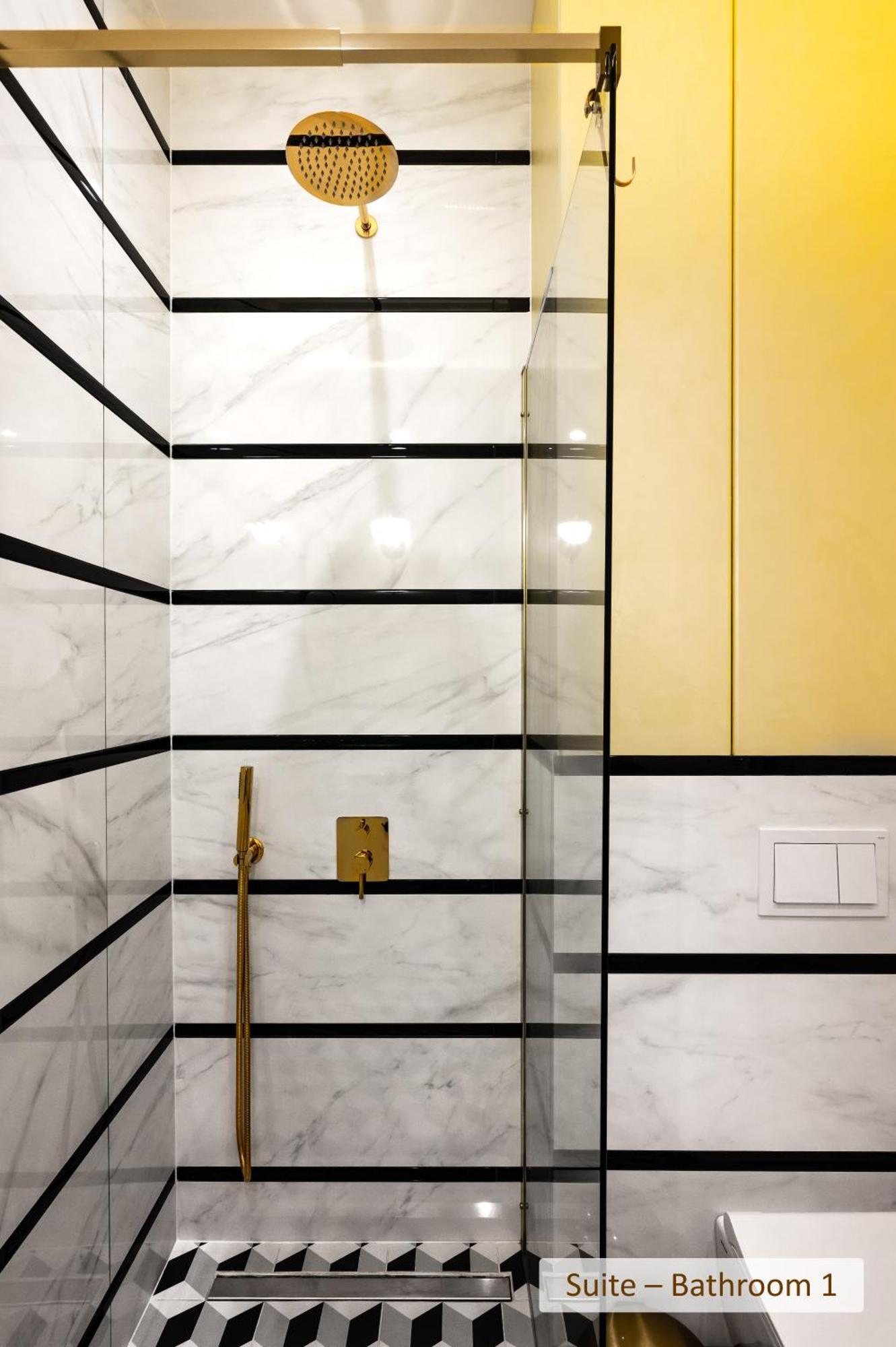 Super Central Stylish Suite & Studio With Shared Terrace By Flat Mаnager صوفيا المظهر الخارجي الصورة