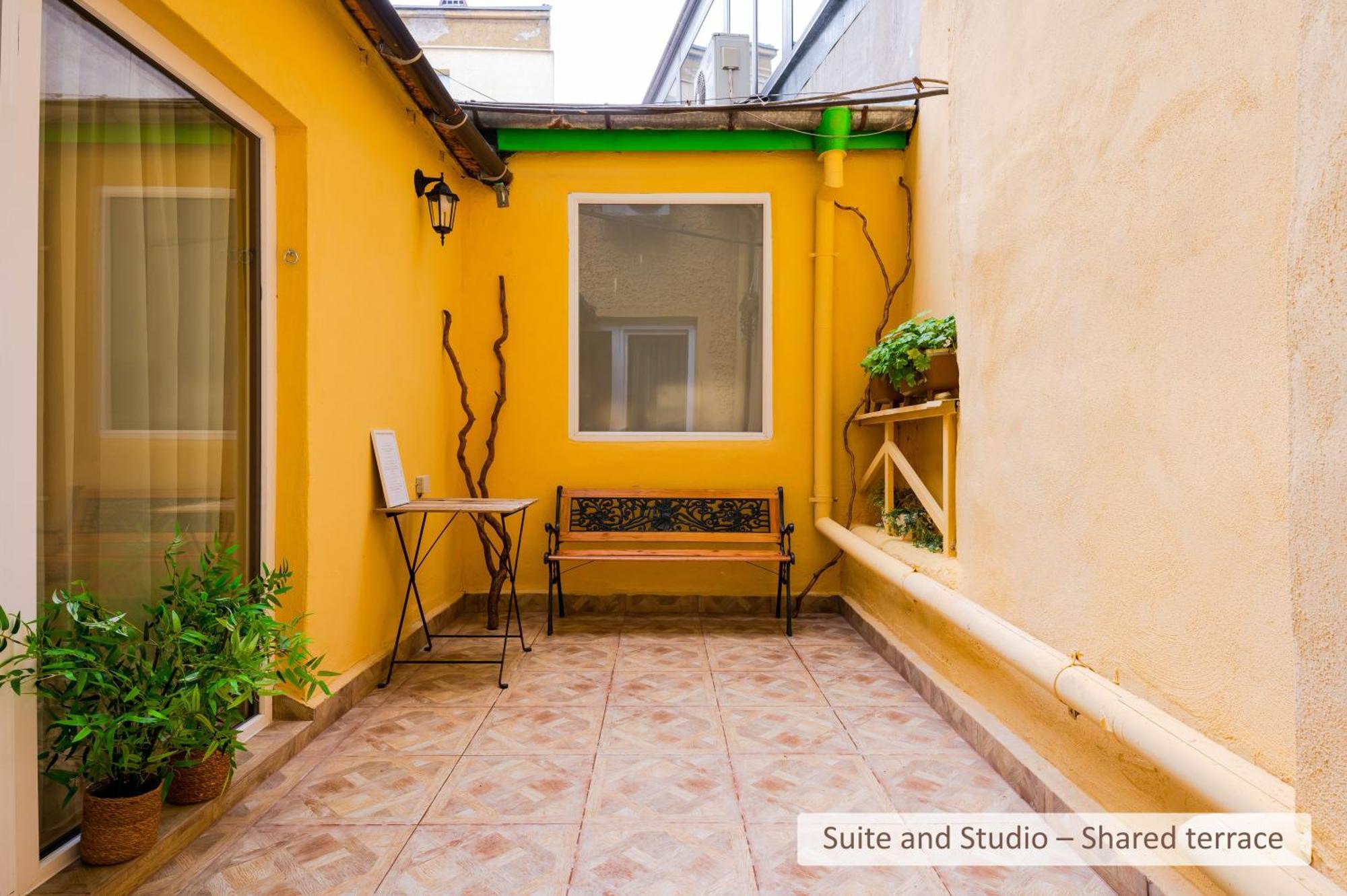 Super Central Stylish Suite & Studio With Shared Terrace By Flat Mаnager صوفيا المظهر الخارجي الصورة