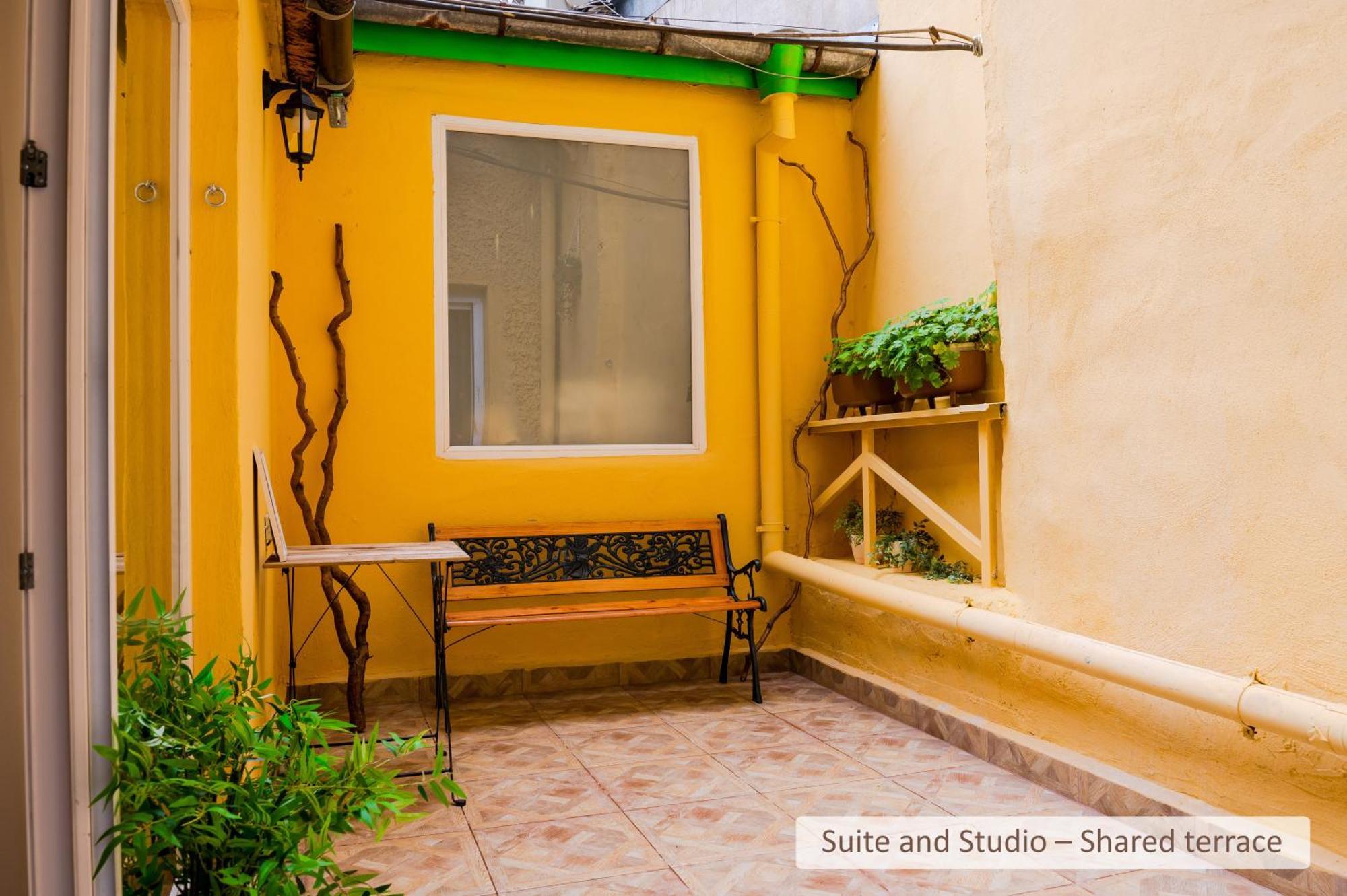 Super Central Stylish Suite & Studio With Shared Terrace By Flat Mаnager صوفيا المظهر الخارجي الصورة